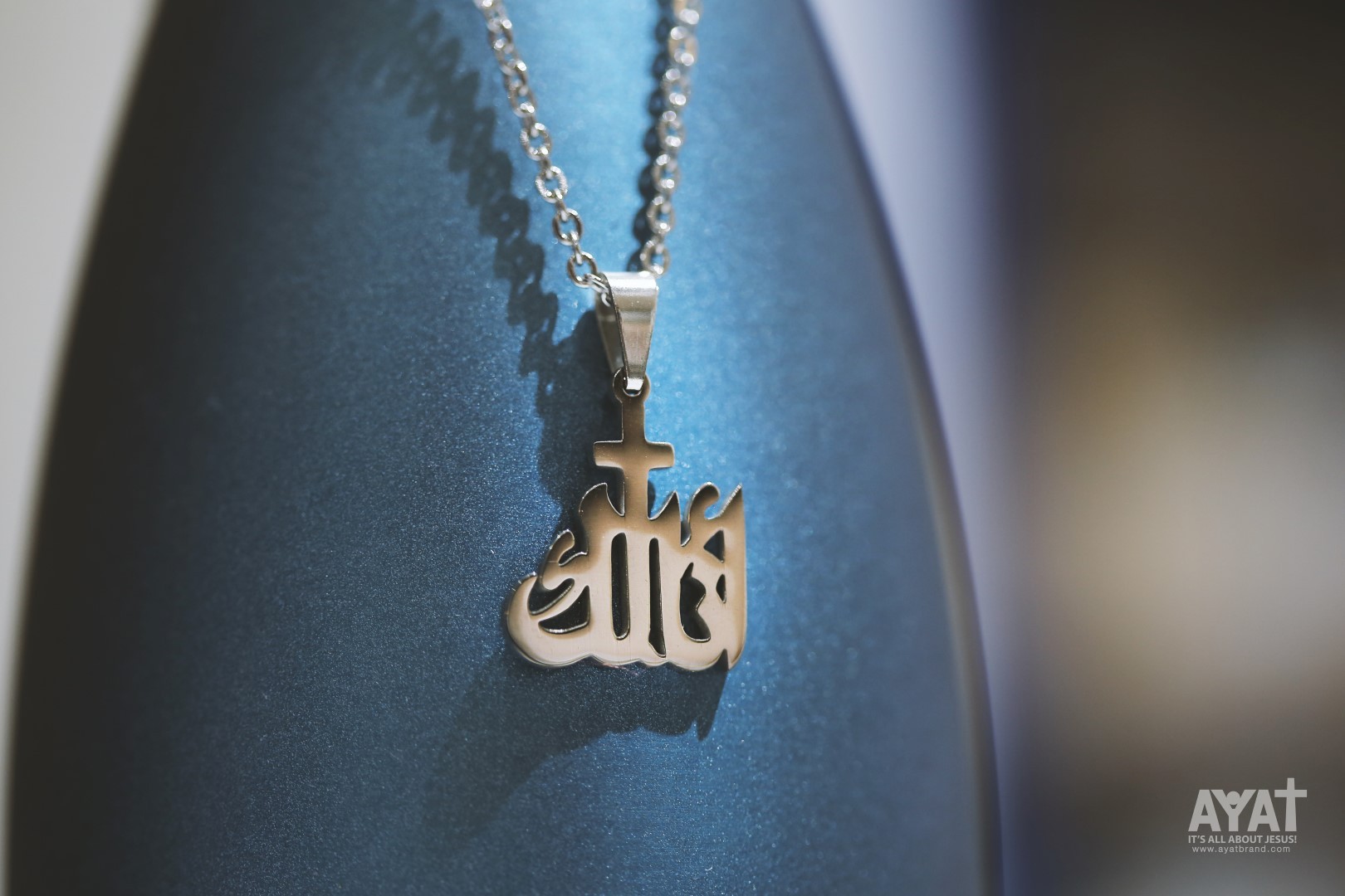 I AM YOURS ARABIC NECKLACE (GOLD)