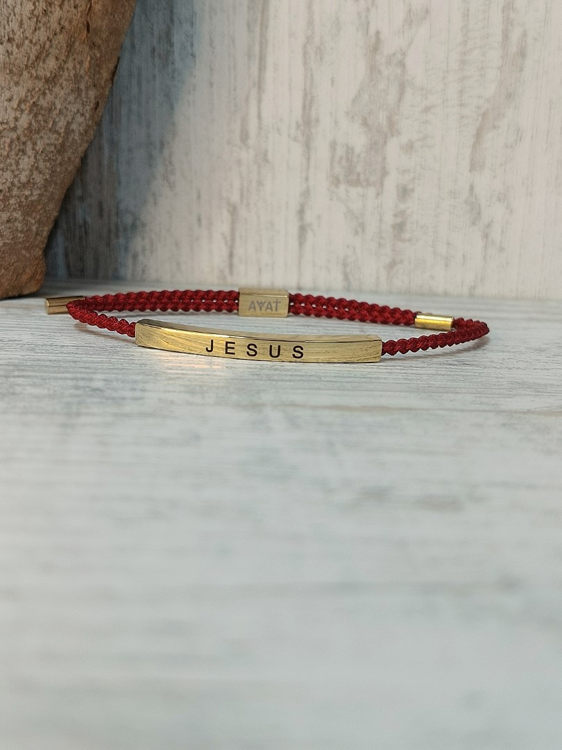 JESUS BRAIDED ROPE RED BRACELET GOLD