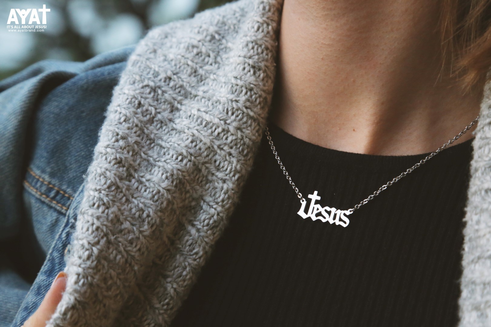 JESUS NECKLACE